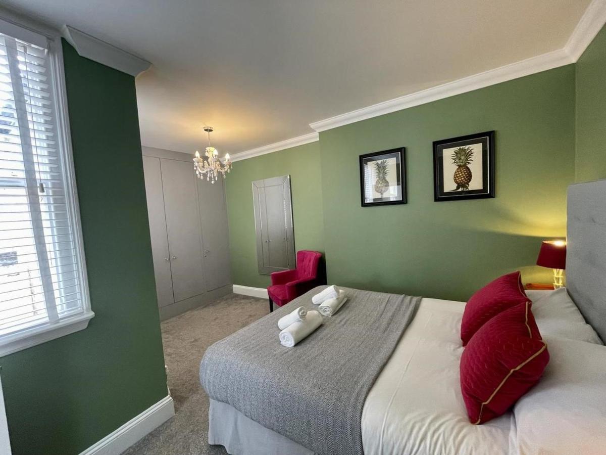 Regency - Sea View - By Holiday Lets *
