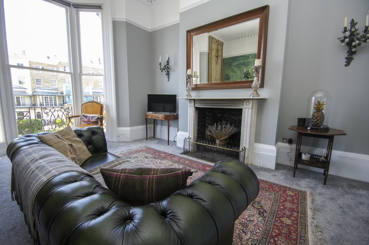 Regency - Sea View - By Holiday Lets *